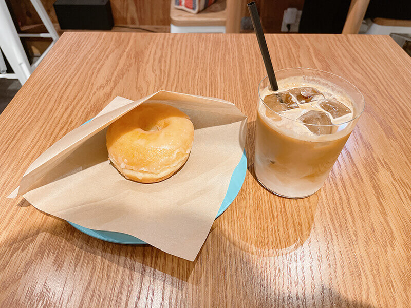 AFTER ALL COFFEEドーナツとラテ
