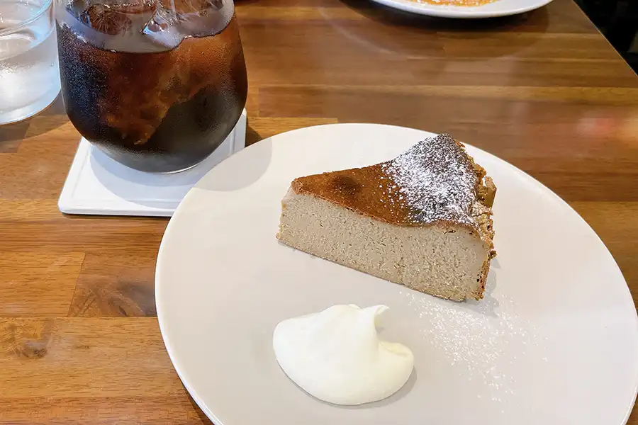 and Cのほうじ茶チーズケーキ